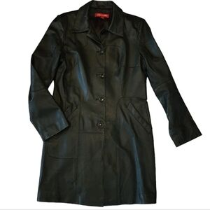 100% leather long jacket by Gloria Vanderbilt.